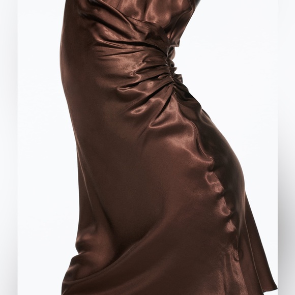 ZARA CHOCOLATE BROWN V NECK BROWN SATIN EFFECT SIDE GATHERED WRAP DRESS $49.90 - Picture 8 of 9